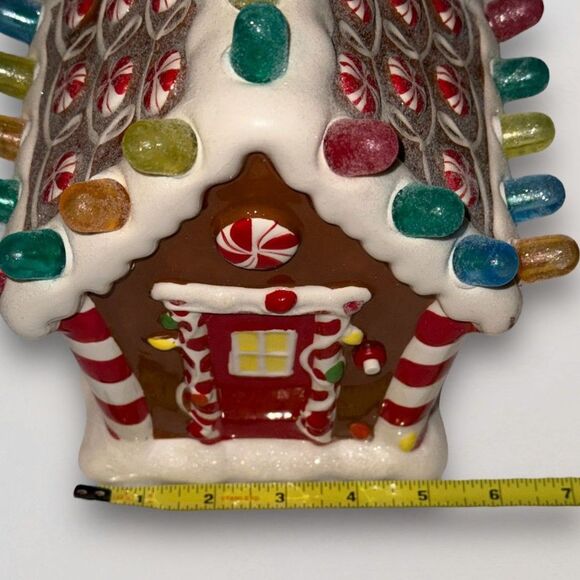 Hallmark Gumdrop Gingerbread House 2008 Light and Musical - WORKS - Picture 11 of 14